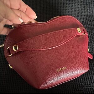 OLEADA Le Coeur Pouch (Regular)
Vegan